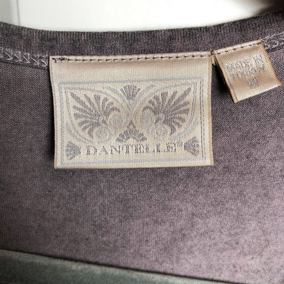 "SOLD" - Dantelle Oil Dye Sleeveless Top – M - Picture 4 of 6